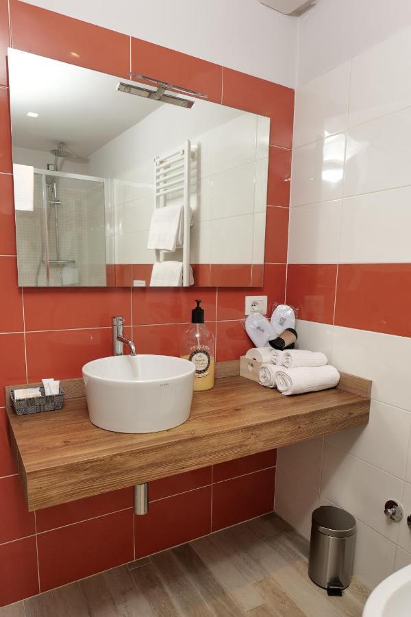 Relais Marlene Bed & Breakfast Avezzano Exterior photo